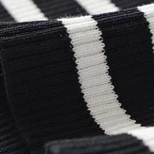 Load image into Gallery viewer, Knitted Sleeveless Top