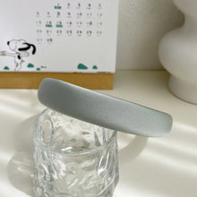 Load image into Gallery viewer, Wide Padded Headband