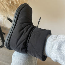 Load image into Gallery viewer, Winter Quilted Snow Boots