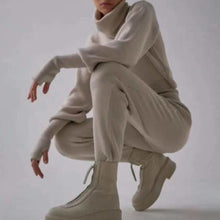 Load image into Gallery viewer, Knitted 2 Piece Lounge Set