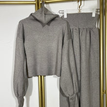 Load image into Gallery viewer, Knitted 2 Piece Lounge Set