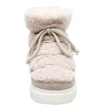 Load image into Gallery viewer, Laced Wool Snow Boots