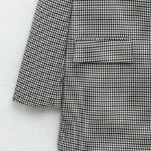 Load image into Gallery viewer, Plaid Vintage Look Blazer
