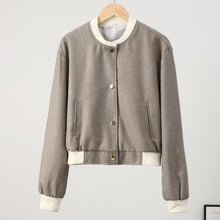 Load image into Gallery viewer, Contrast Loose Fit Bomber Jacket
