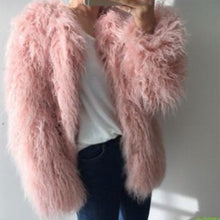 Load image into Gallery viewer, Faux fur coat
