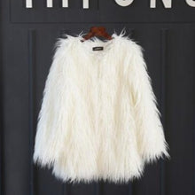 Load image into Gallery viewer, Faux fur coat
