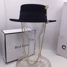 Load image into Gallery viewer, Gold Chain &amp; Pin Fedora Wool Hat
