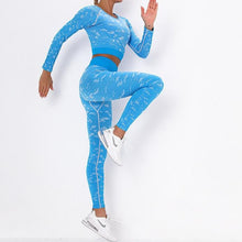 Load image into Gallery viewer, Long Sleeve Crop Top Seamless Yoga Set
