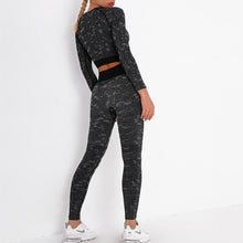 Load image into Gallery viewer, Long Sleeve Crop Top Seamless Yoga Set
